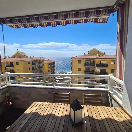 Carolina 坎德拉里亚